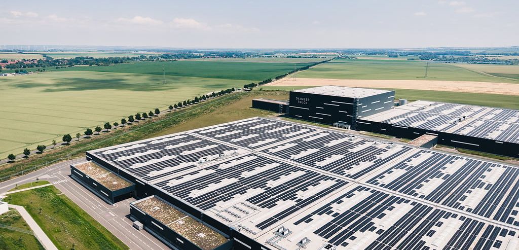 Daimler Truck Global Parts Center in Halberstadt in Betrieb