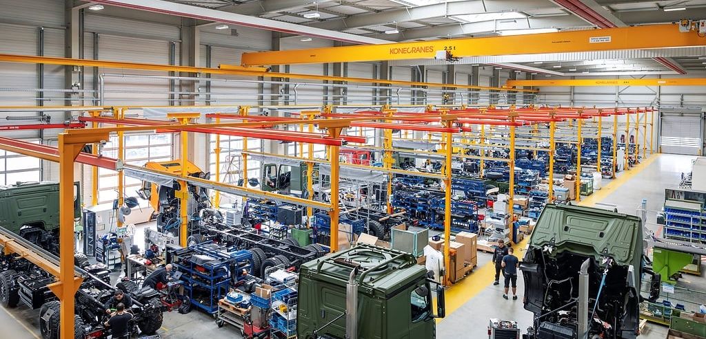 Der Konzern hat ein Umsatzziel für sein Defence-Geschäft von einer Milliarde Euro bis 2028 ausgegeben. Der Konzern hat ein Umsatzziel für sein Defence-Geschäft von einer Milliarde Euro bis 2028 ausgegeben.