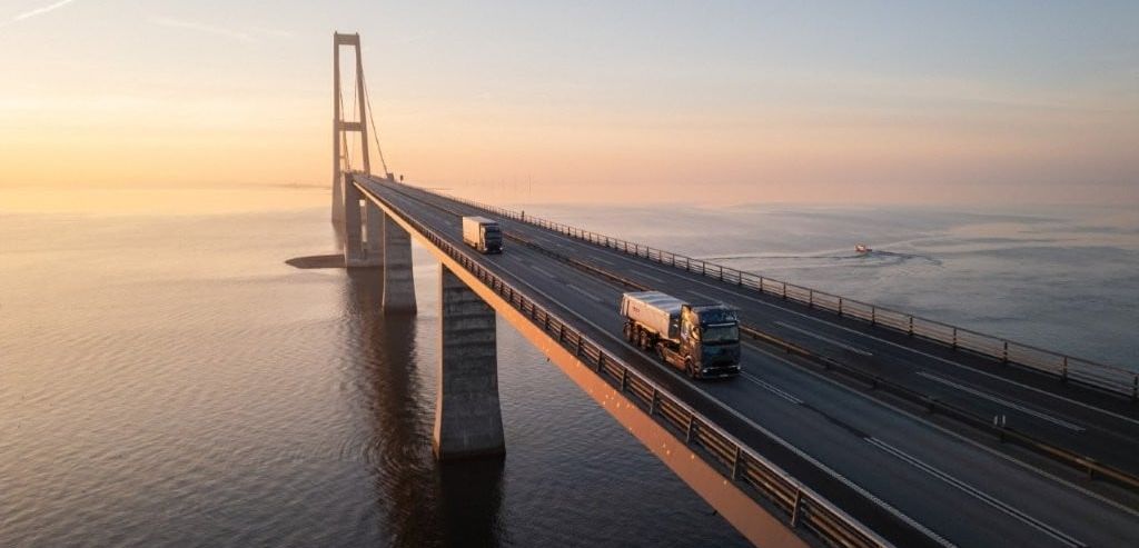 Langstrecken-Testfahrt mit dem Mercedes-Benz eActros 600 Langstrecken-Testfahrt mit dem Mercedes-Benz eActros 600