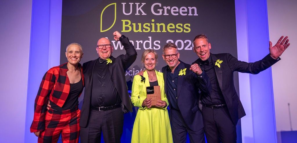 Fristads gewinnt bei den UK Green Business Awards Fristads gewinnt bei den UK Green Business Awards