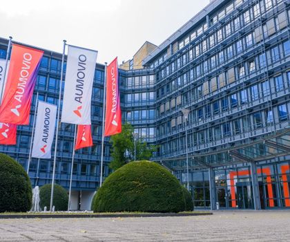 Aumovio stärkt die Wettbewerbsfähigkeit ihrer Forschung und Entwicklung Aumovio stärkt die Wettbewerbsfähigkeit ihrer Forschung und Entwicklung