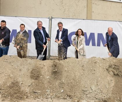 Hochpräzisions-Kugellager: GMN investiert 28 Millionen Euro investiert 28 Millionen am Standort Nürnberg Spatenstich bei der GMN in Nürnberg. Das Familienunternehmen investiert 28 Millionen Euro in Produktionskapazitäten für Hochpräzisions-Kugellager in Franken