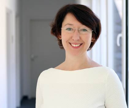 Dr. Anna Wolf, ifo Zentrum für Industrieökonomik und neue Technologien, Fachreferentin, Arbeitsschwerpunkte: Branchenanalysen im Einzelhandel, Verarbeitendem Gewerbe und Handwerk,