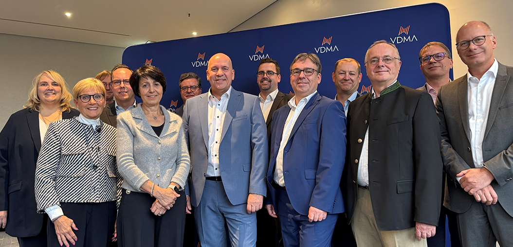 VDMA Fluidtechnik: Fachverband bestätigt Dr. Haack als Vorsitzenden VDMA Fluidtechnik: Fachverband bestätigt Dr. Haack als Vorsitzenden