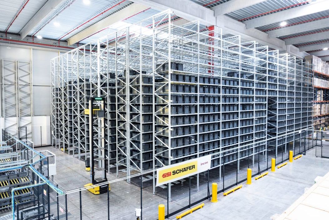 materialfluss Produkte des Jahres 2026: 2. Platz, Kategorie Projekt des Jahres: RackBot System Compact bei der Transmec Group im Einsatz materialfluss Produkte des Jahres 2026: 2. Platz, Kategorie Projekt des Jahres: RackBot System Compact bei der Transmec Group im Einsatz