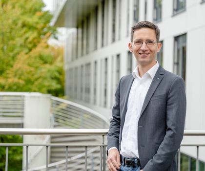 Dr.-Ing. Thomas Reinsch Dr.-Ing. Thomas Reinsch