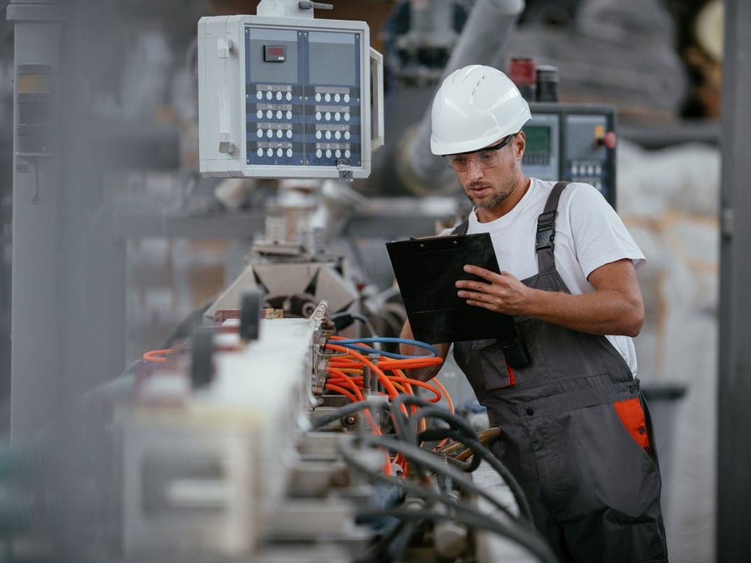 Mit Low-Code zur digitalen Fertigung Mendix: Mit Low-Code zur digitalen Fertigung