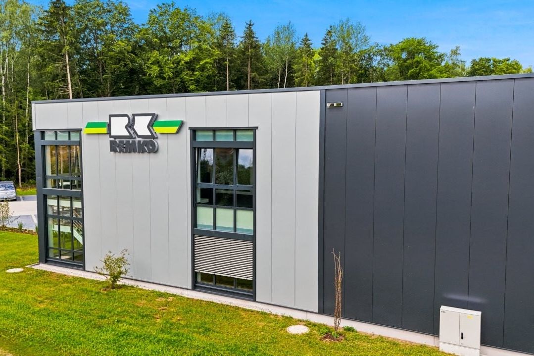 Remko eröffnet neues Schulungs- und Servicecenter in Illschwang Remko eröffnet neues Schulungs- und Servicecenter in Illschwang
