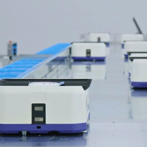 Interview mit Daifuku Europe: Vom starren Sortierer zum mobilen Robotersystem Interview mit Daifuku Europe: Vom starren Sortierer zum mobilen Robotersystem
