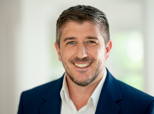 House of Digital Transformation (HoDT): Application center for AI and quantum computing