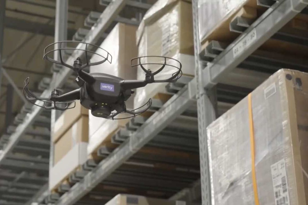 IERA-Award 2026 verliehen: Fliegender Lagerhaus-Roboter überzeugt Jury IERA-Award 2026 verliehen: Fliegender Lagerhaus-Roboter überzeugt Jury
