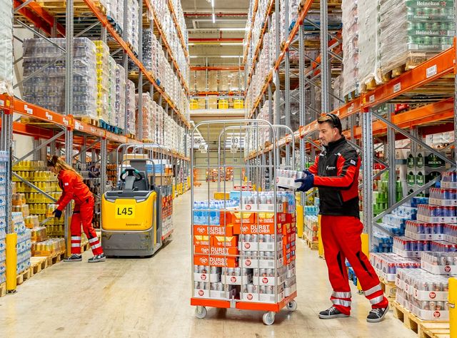 Lekkerland setzt auf proLogistik-System: Zwölf Logistikzentren setzen neues WMS ein Lekkerland setzt auf proLogistik-System: Zwölf Logistikzentren setzen neues WMS ein