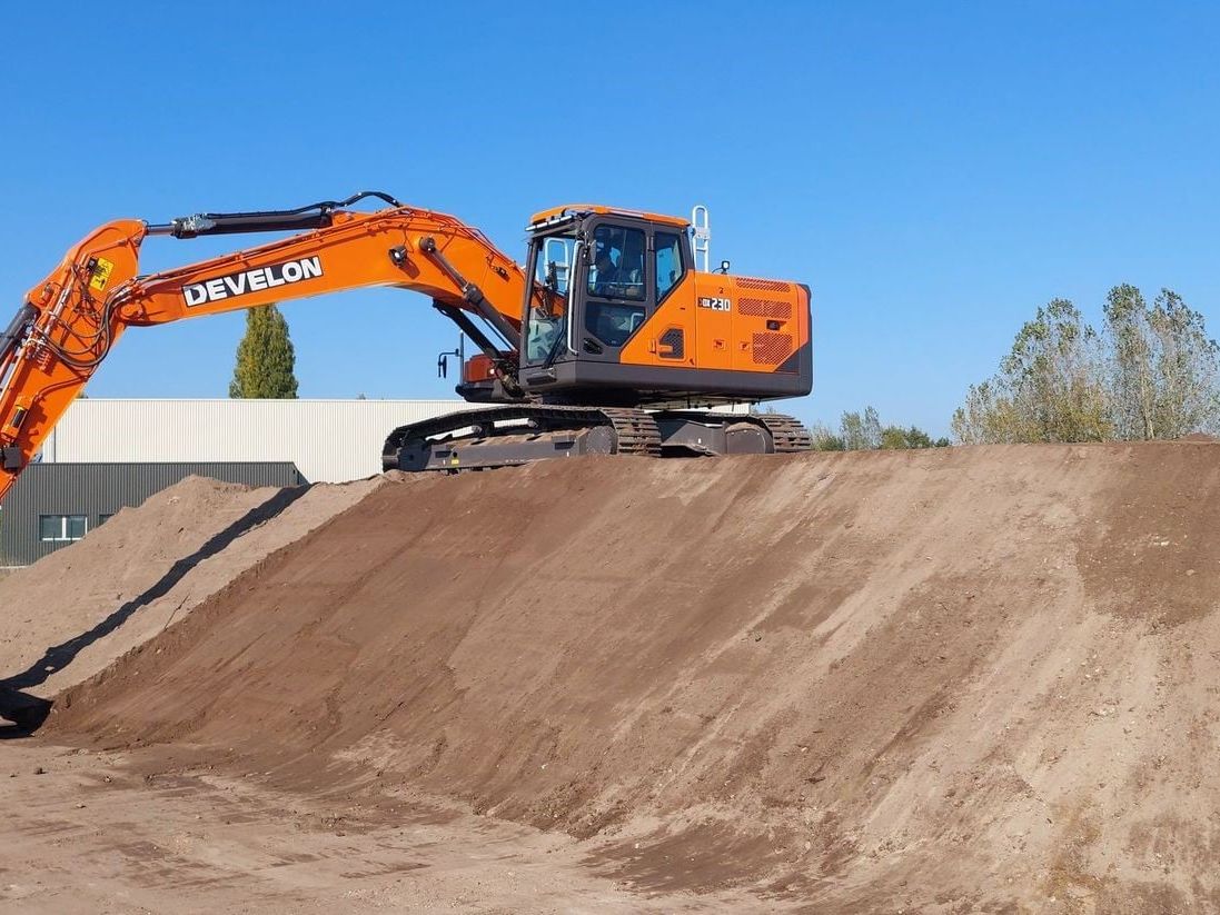 Develon 9-Serie: 3D-Maschinensteuerung für Bagger bringt Digitalisierung auf die Baustelle Develon 9-Serie: 3D-Maschinensteuerung für Bagger bringt Digitalisierung auf die Baustelle