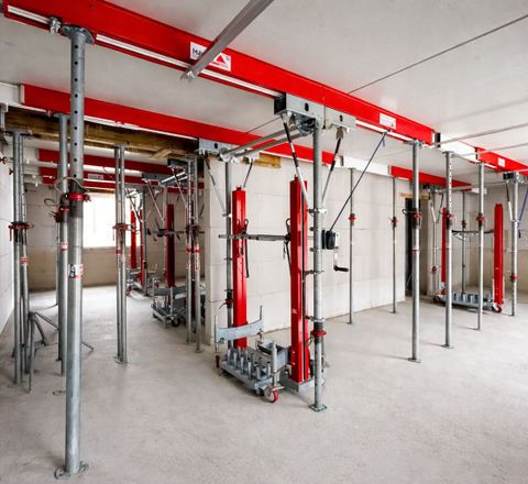 Die beiden Produkte von Mayer Schaltechnik auf der Baustelle.