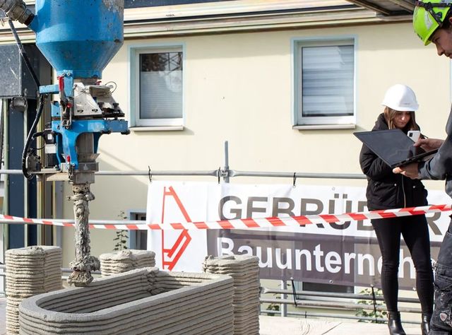 Das Ministerium für Heimat, Kommunales, Bau und Digitalisierung des Landes Nordrhein-Westfalen teilt mit: Ministerin Scharrenbach: Druckfertig zum Bezug – Deutschlands erstes öffentlich gefördertes Wohnhaus aus dem 3D-Drucker ist fertig