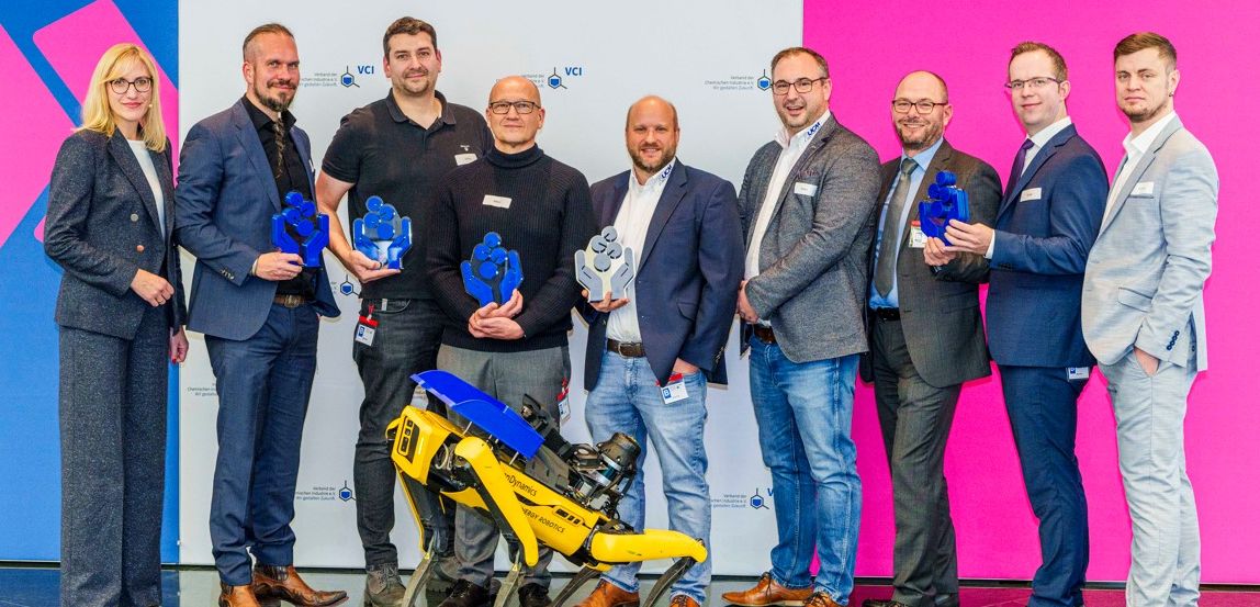 Responsible-Care-Wettbewerb 2024: Sicherer arbeiten mit neuen Ideen Gruppenbild zur Preisverleihung