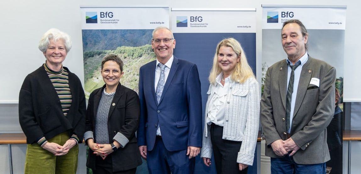 Personengruppe mit BfG-Leiter Dirk Schwardmann