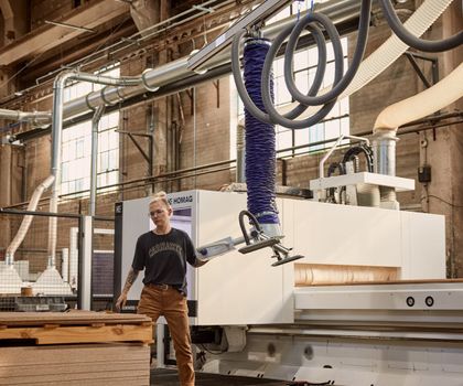 Carhartt mit innovativer Arbeitskleidung für Frauen