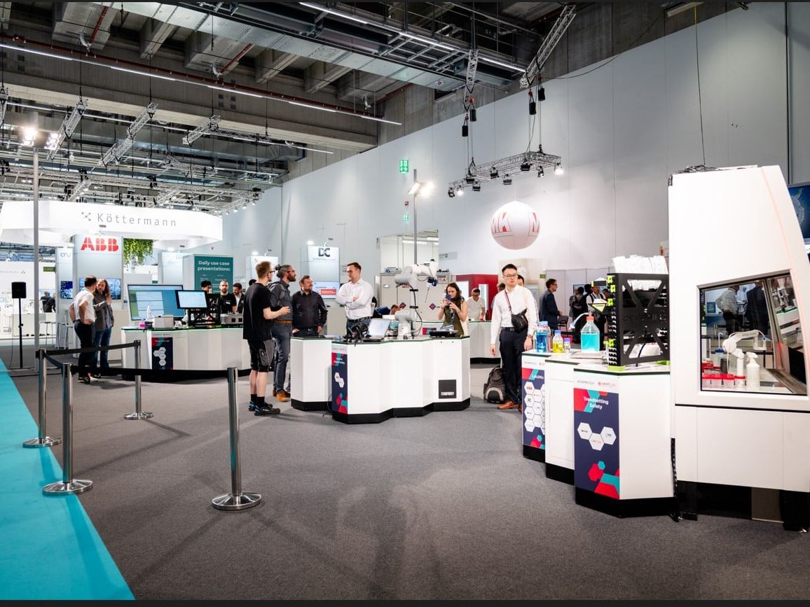Aktionsfläche Digital Lab auf der Achema 2024 in Halle 12 Bild der Aktionsfläche Digital Lab auf der Achema 2024 in Halle 12