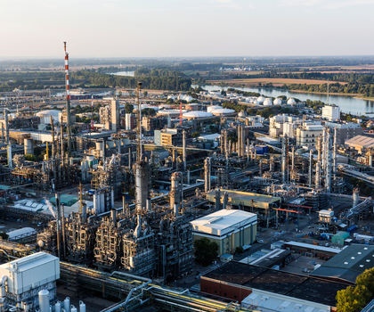 BASF beendet die Herstellung von Hydrosulfiten in Ludwigshafen Ludwigshafen, weltgrößter integrierter Chemiestandort