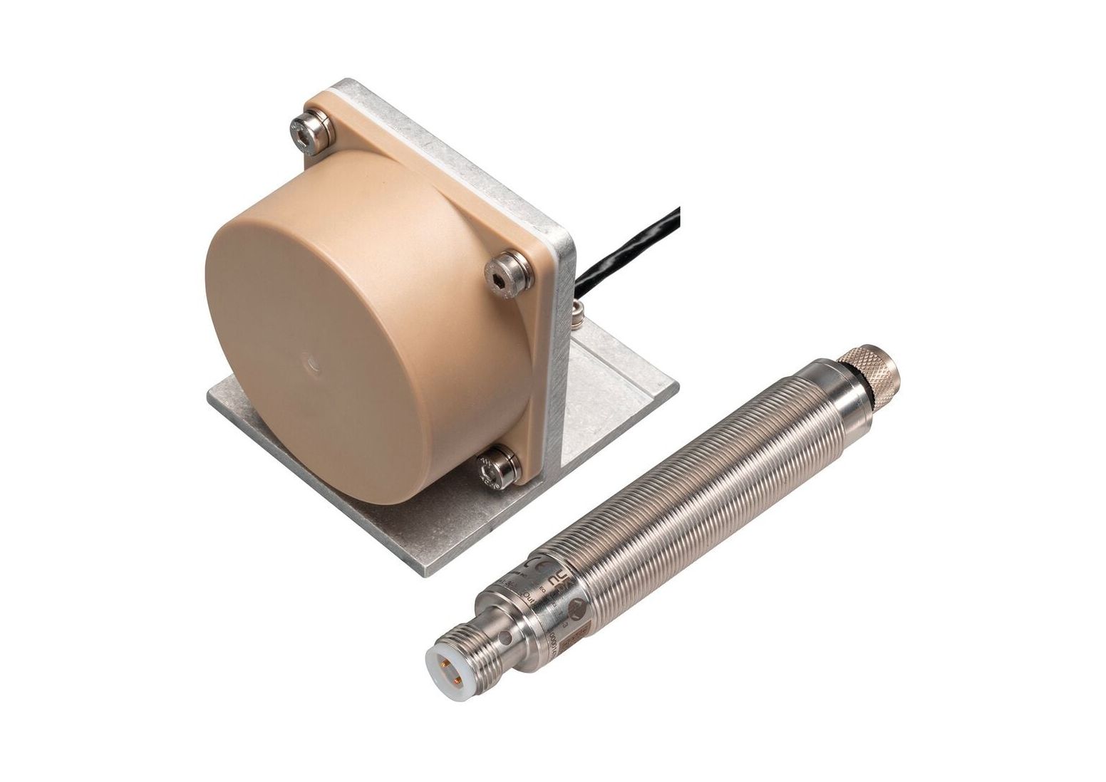 Pepperl+Fuchs: Heat-Resistant with Long Switching Distance