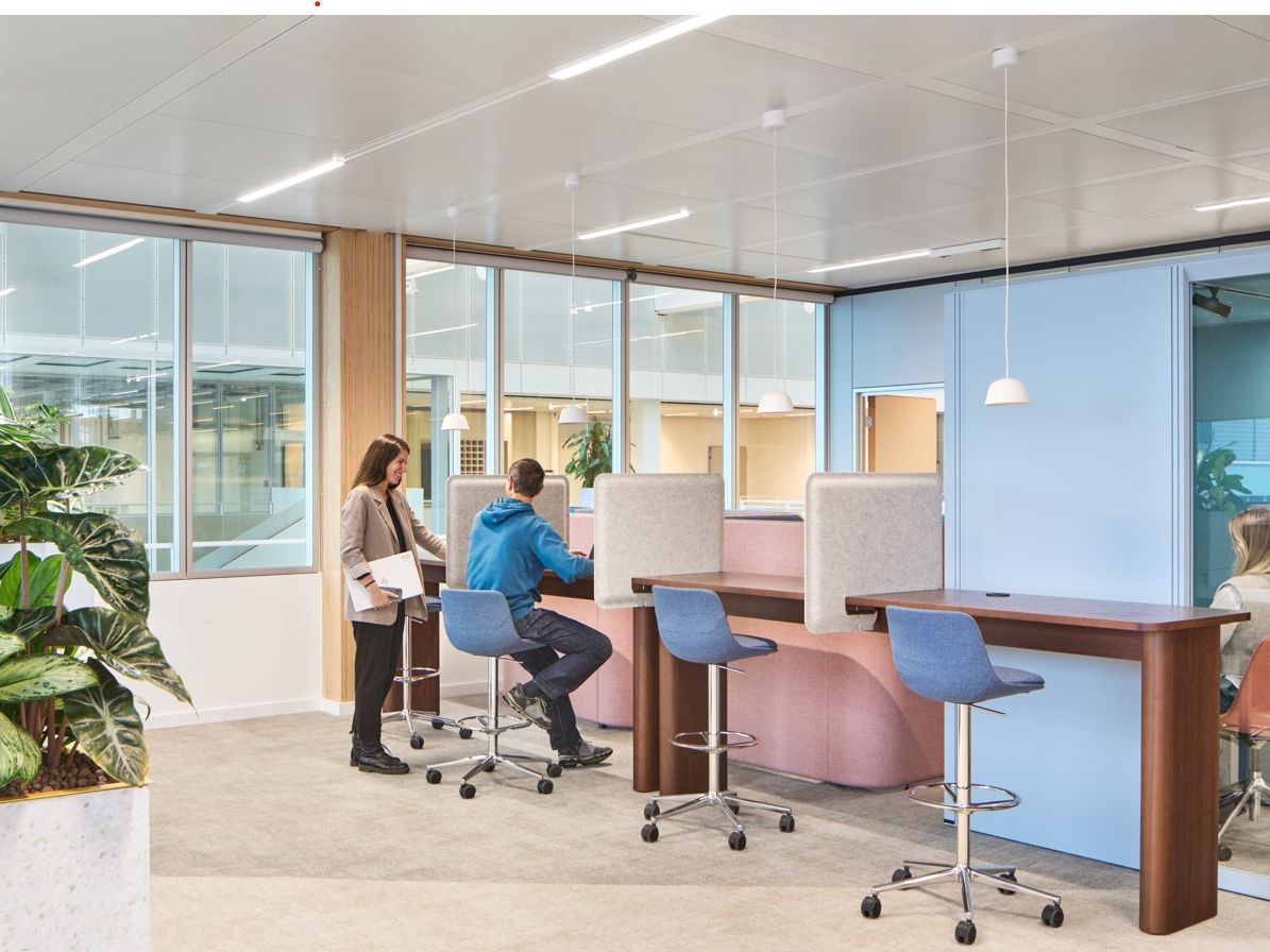 NewWork-Büroflächen Roche Diagnostik-Innovationszentrums Penzberg Bürobereich im Roche Diagnostik-Innovationszentrums Penzberg