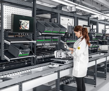 Experience only comes with day-to-day production - this is where a modular, adaptable workstation system pays off.