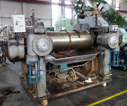 Conserving resources starts with the machinery A rolling mill before modernization: downtimes, CO2 emissions and energy and maintenance costs are high.