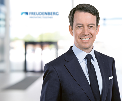 Freudenberg Sealing Technologies hat einen neuen CEO: Dr. Alexander Rozmán