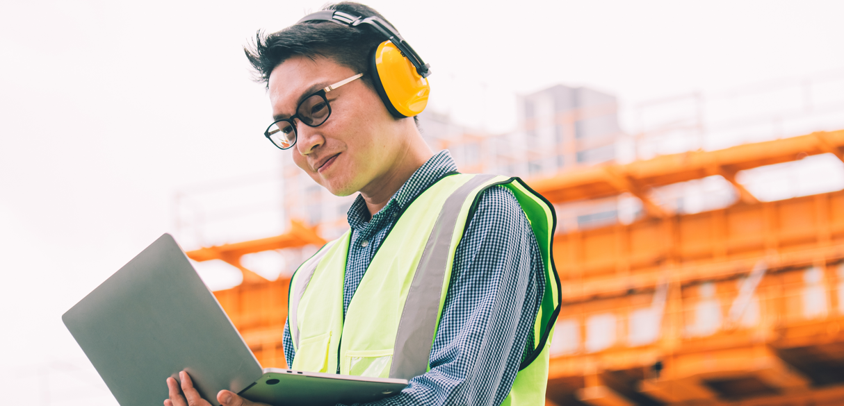 syniotec: Digitalisierung mit offenen Systemen und KI syniotec: Digitalisierung mit offenen Systemen und KI