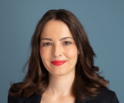 Daimler Truck beruft Eva Scherer zur neuen Finanzvorständin Daimler Truck beruft Eva Scherer zur neuen Finanzvorständin