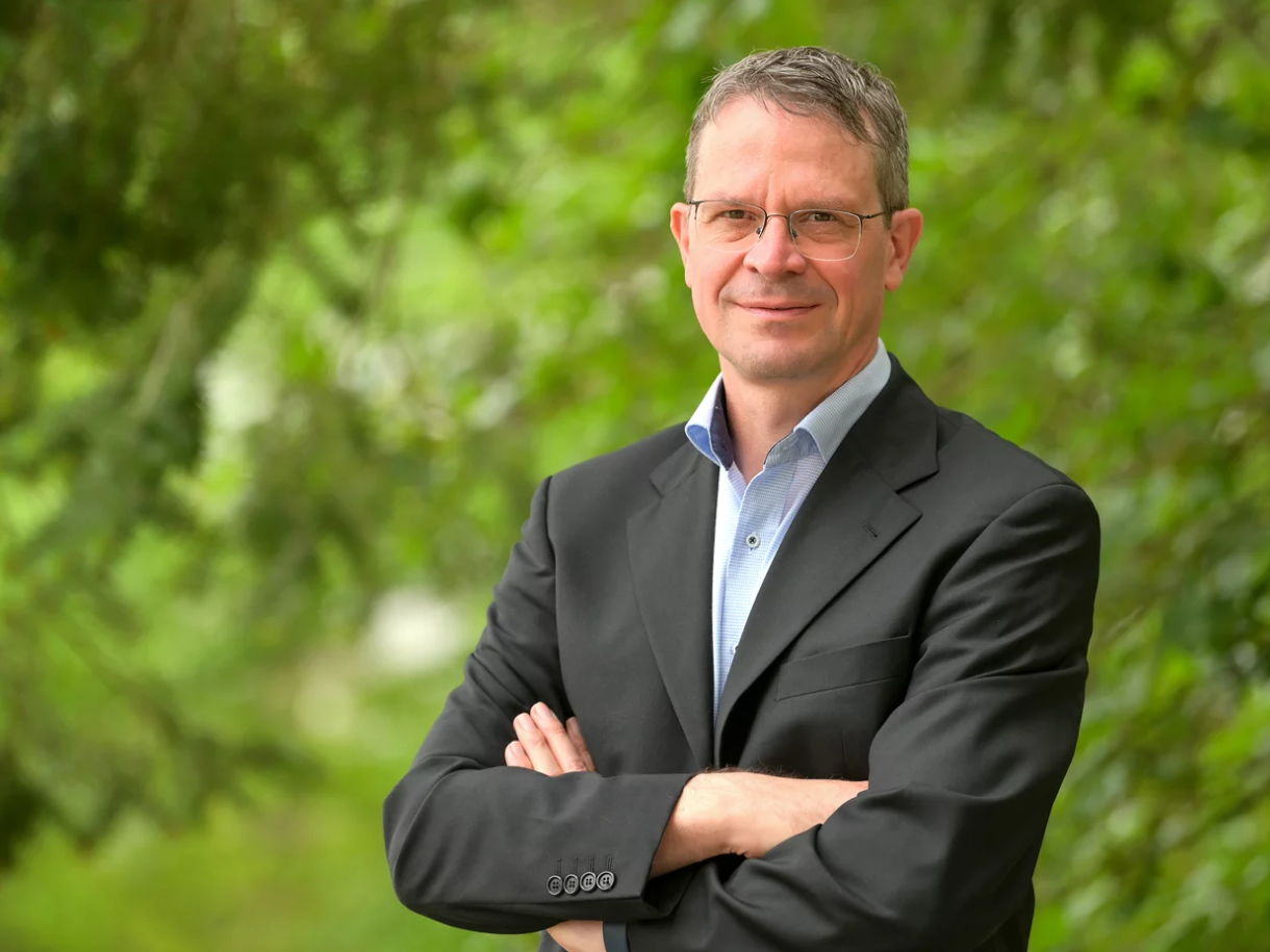 Dirk Görlich ist Direktor am Max-Planck-Institut für Multidisziplinäre Naturwissenschaften in Göttingen.