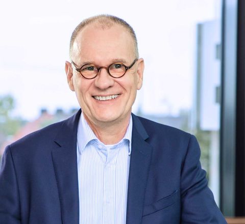 Blick auf Rekordjahr: Neun Jahrzehnte Beumer Group Blick auf Rekordjahr: Neun Jahrzehnte Beumer Group