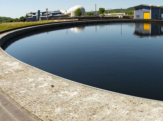 Ein Thüringer Forschungsverbund arbeitet an der Entwicklung einer neuartigen Sensorik zur Überwachung von Mikroschadstoffen im Abwasser.