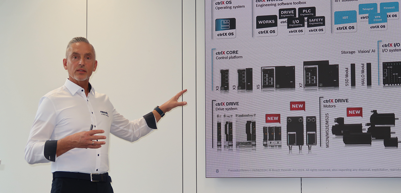 Steffen Winkler: »Ein besonderes Augenmerk richten wir mit der ctrlX World auf Lösungen für die Konvergenz von IT und OT.« Steffen Winkler: »Ein besonderes Augenmerk richten wir mit der ctrlX World auf Lösungen für die Konvergenz von IT und OT.«