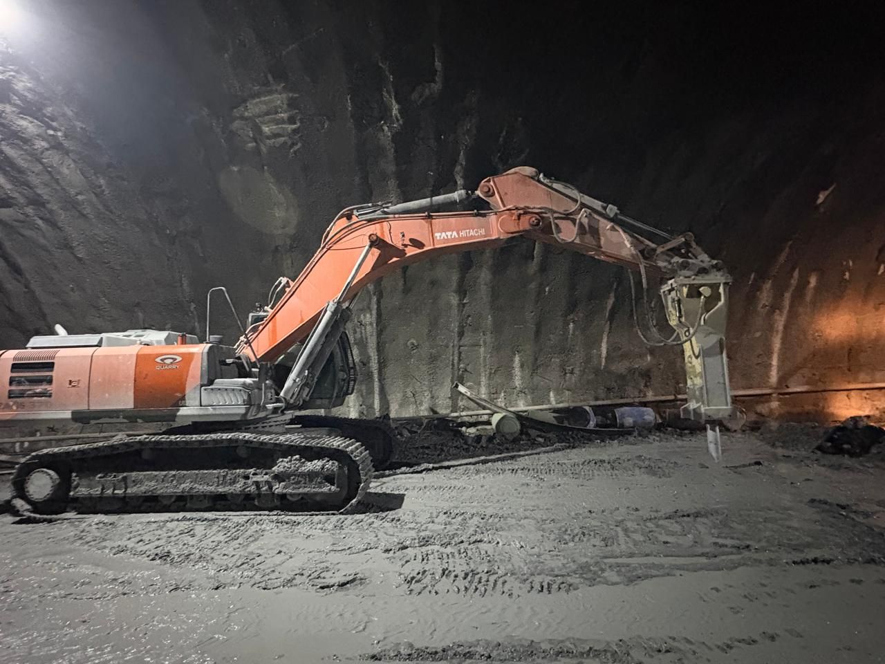 Epiroc treibt Tunnelbau im Himalaya voran Epiroc treibt Tunnelbau im Himalaya voran