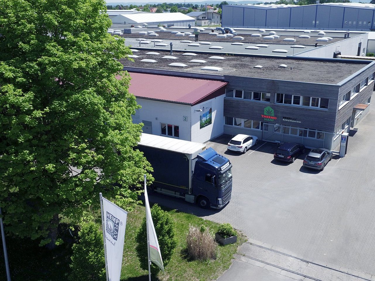 Kingspan Insulation unterzeichnet Vertrag zur Mehrheitsbeteiligung an der HempFlax Building Solutions GmbH