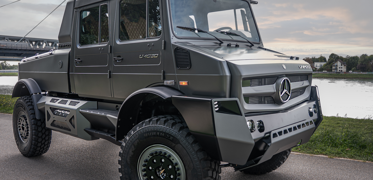 Außenansicht Unimog Blick von außen auf die Luxusvariante des Unimogs