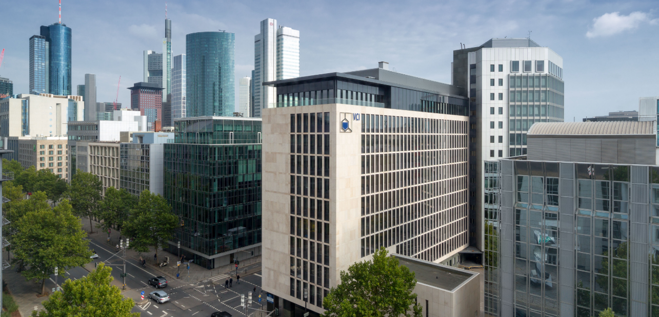 Verband der Chemischen Industrie VCI zu Hightech-Agenda und NIS-2 Gebäude des Verbandes der Chemischen Industrie (VCI) in Frankfurt am Main