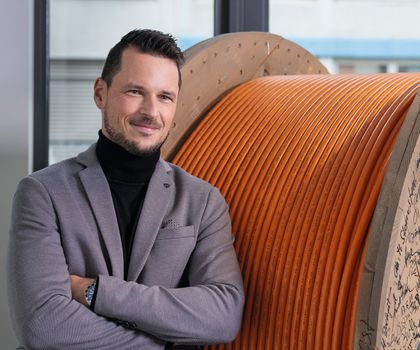 Lapp auf der SPS 2025: Nachhaltig dank Hybridleitungen Lapp auf der SPS 2025: Nachhaltig dank Hybridleitungen