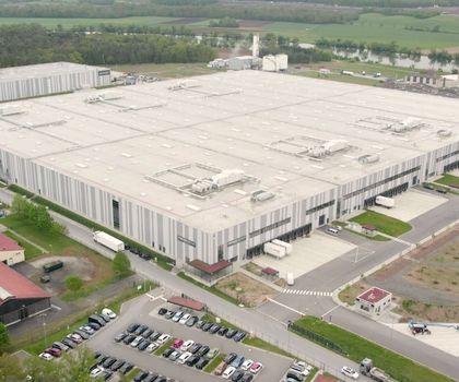 Logistik-Immobilien: Sitzt, passt, liefert: s.Oliver bündelt Fashion-Logistik Logistik-Immobilien: Sitzt, passt, liefert: s.Oliver bündelt Fashion-Logistik