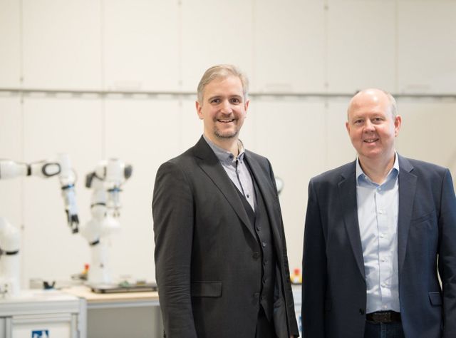 Neue Doppelspitze am Dresdner Institutsteil des Fraunhofer IIS: Felber leitet zusammen mit Schneider das EAS Neue Doppelspitze am Dresdner Institutsteil des Fraunhofer IIS: Felber leitet zusammen mit Schneider das EAS