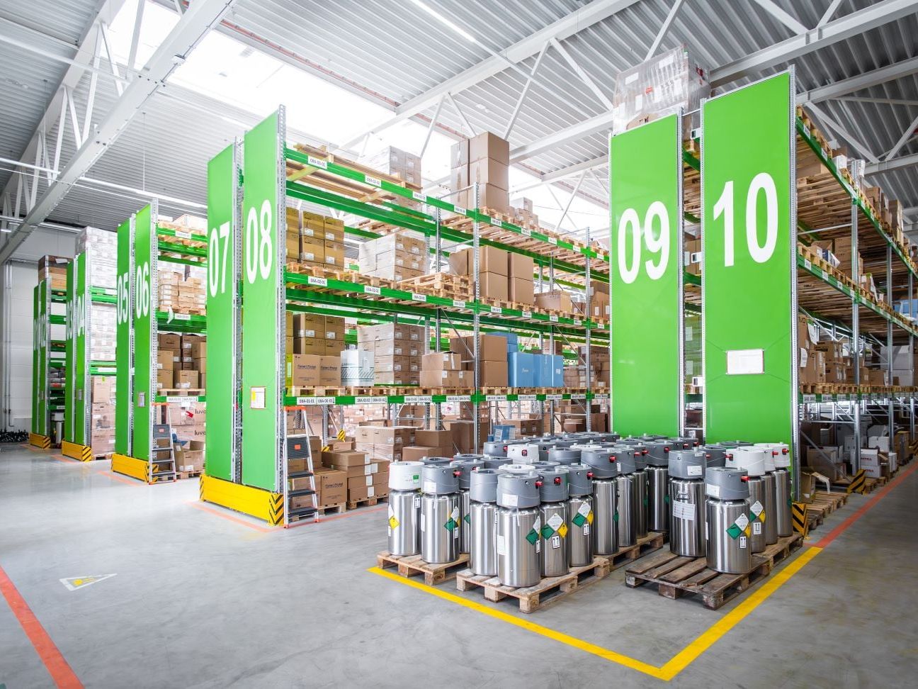 Regaltechnik: Logistikzentrum für medizintechnische Versorgung