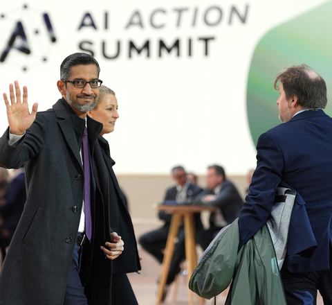 Google-CEO Sundar Pichai trifft während des Artificial Intelligence Action Summit in Paris im Grand Palais ein.