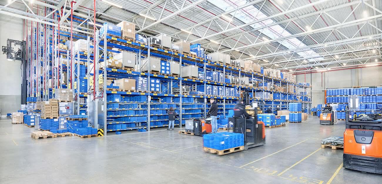 Lagertechnik: Smarte Logistik-Ideen hoch zwei Lagertechnik: Smarte Logistik-Ideen hoch zwei