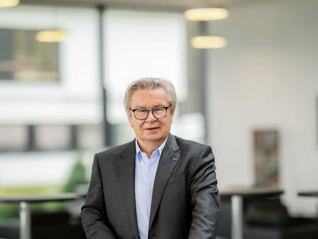 Prof. Klaus Fischer Prof. Klaus Fischer