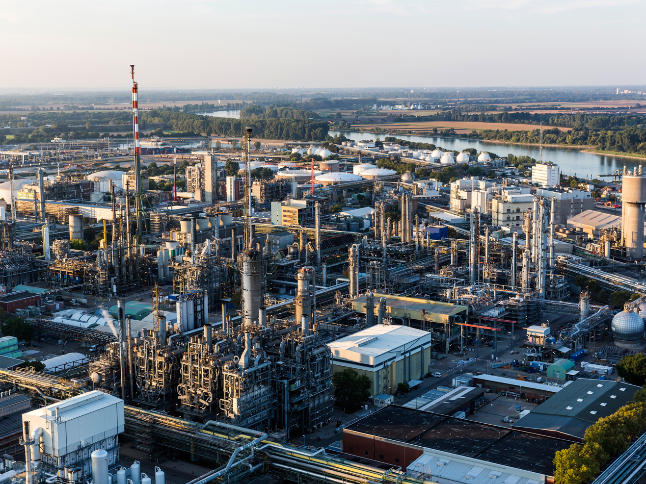 BASF beendet die Herstellung von Hydrosulfiten in Ludwigshafen Ludwigshafen, weltgrößter integrierter Chemiestandort