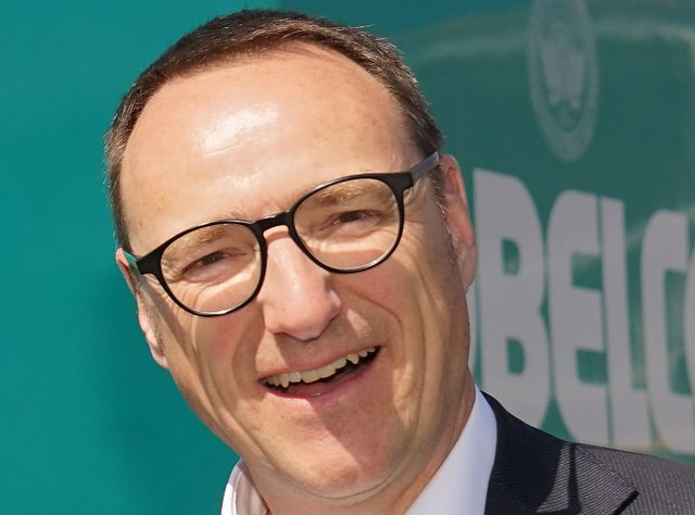 Verhaltener Optimismus bei Kobelco Verhaltener Optimismus bei Kobelco