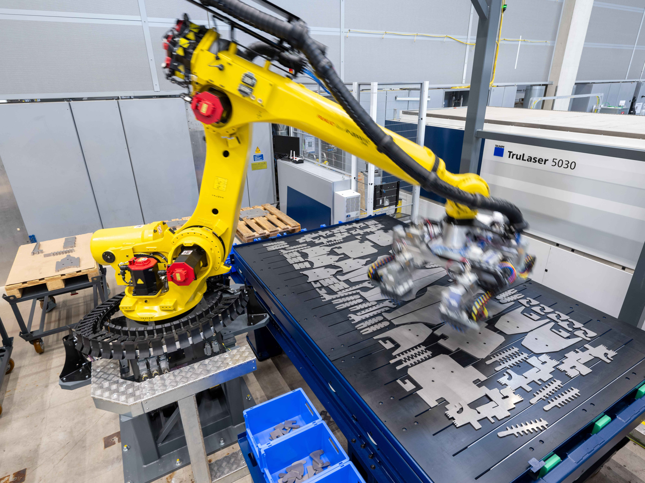 Trumpf's new SortMaster Station and SortMaster Vision solutions enable fully automated sorting without the need for programming. Trumpf's new SortMaster Station and SortMaster Vision solutions enable fully automated sorting without the need for programming.