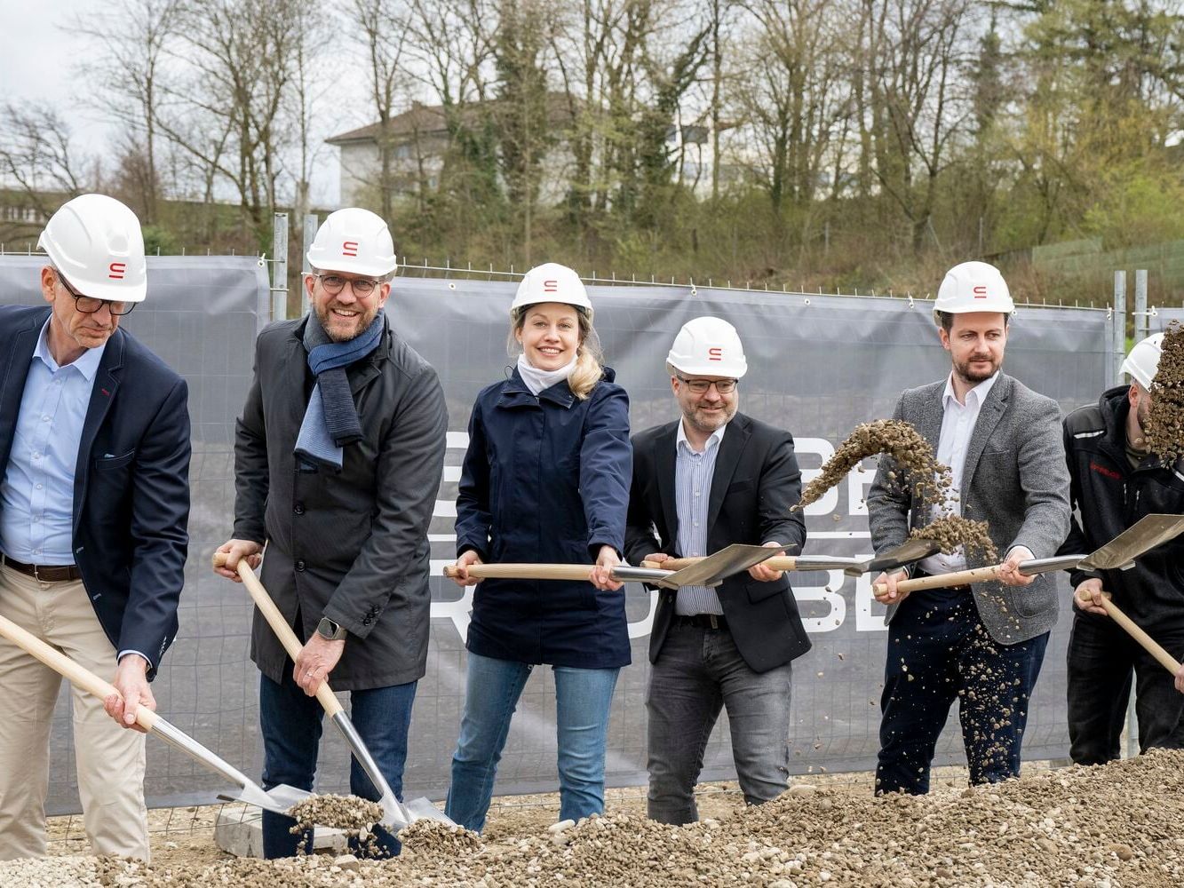 Neubauprojekt: Spatenstich für neues Swisslog Headquarters in Aarau